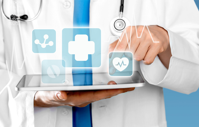 Arzt mit Tablet in der Hand 